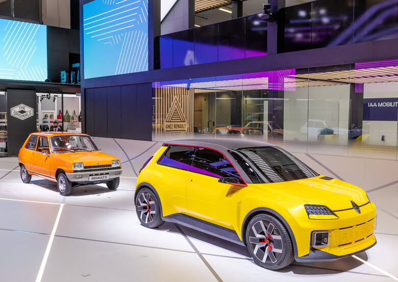 Renault 5 będzie wkrótce obchodziło swoje pięćdziesięciolecie. Kultowy model ma swojego następcę – Renault 5 Prototype, które w 2024 roku da początek