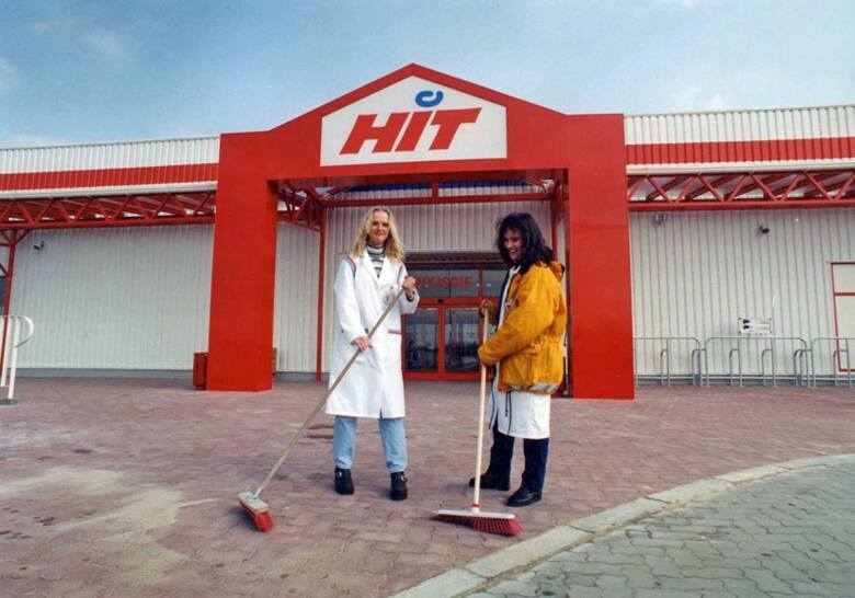 3 kwietnia 1997 roku otwarto nowy, pachnący i świecący Hipermarket HIT na Prokocimiu. Niewiele osób pamięta to miejsce, a "Hit" był