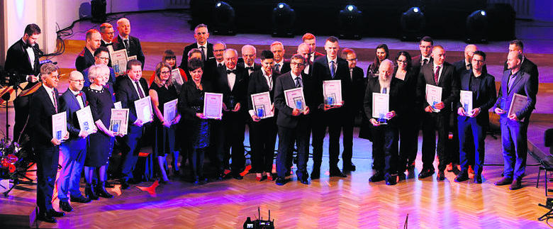 W kat. Biznes nagrodziliśmy wielu laureatów z miast i powiatów, ale w etapie wojewódzkim wygrał Lesław Walaszczyk, współzałożyciel firmy Exact Systems