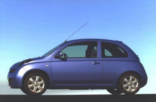 Fot. Nissan: W wersji 3-drzwiwej mały Nissan jest zgrabny.