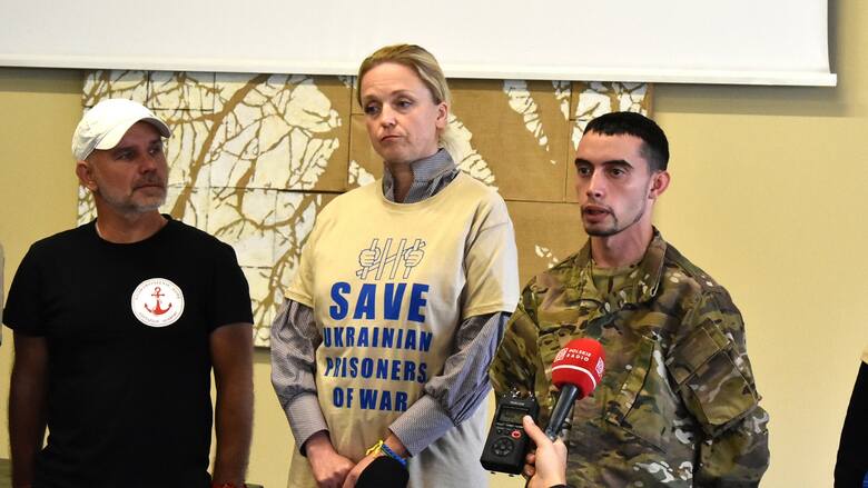 Rodziny zabitych i więzionych ukraińskich żołnierzy podczas spotkania w Oświęcimiu wystąpiły do światowej wspólnoty o wsparcie w uwolnieniu ich bliskich
