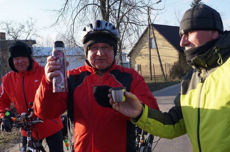 Kruszwiccy cykliści wjechali w Nowy Rok na rowerach