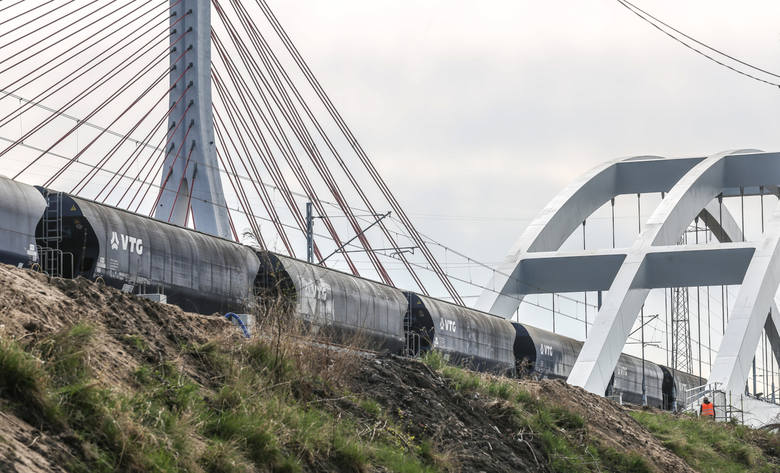 Rozbudowa i modernizacja linii towarowej - linia 226 z Pruszcza Gdańskiego do Portu Północnego 