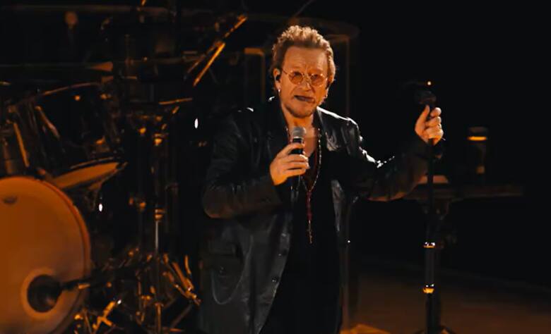 Bono poprosił widzów o oddanie hołdu Aleksiejowi Nawalnemu