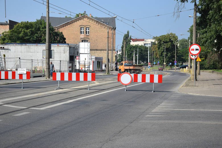 Na czas remontu ulicą Warszawską dojedziemy tylko do filharmonii, później trzeba skręcić w ulicę Ogrodową.
