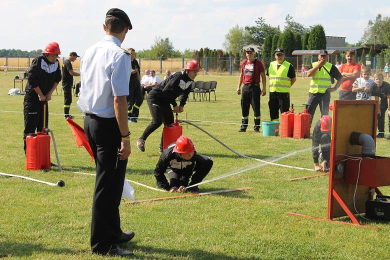 Druhowie z Oksy zwyciężyli w gminnych zawodach sportowo - pożarniczych