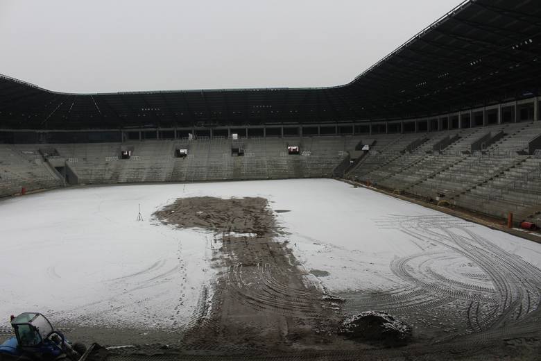 Jeszcze trzy miesiące i stadion w Tychach będzie skończony [WIDEO]