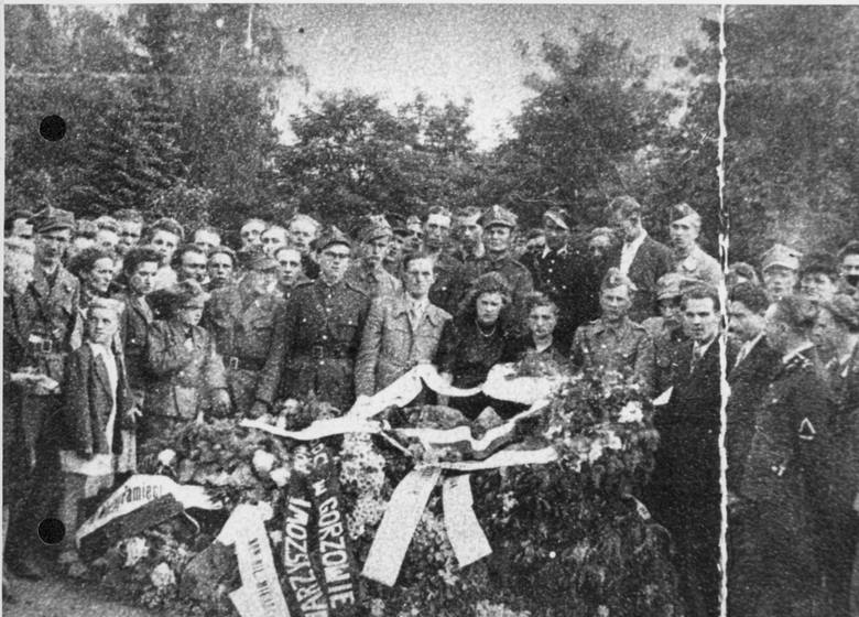 Pogrzeb Franciszka Walczaka był przy okazji manifestacją polskości. W kondukcie szli m.in. przedstawiciele władz Gorzowa