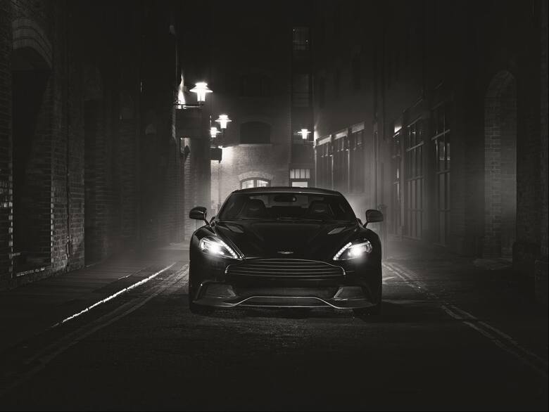 Aston Martin Vanquish Carbon Edition / Fot. Aston martin