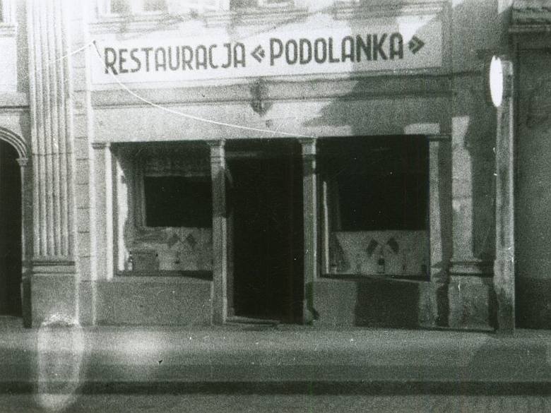 Restauracja &quot;Podolanka&quot; prowadzona przez Franciszka Byczyńskiego w Zielonej Górze w latach 1947 -1950