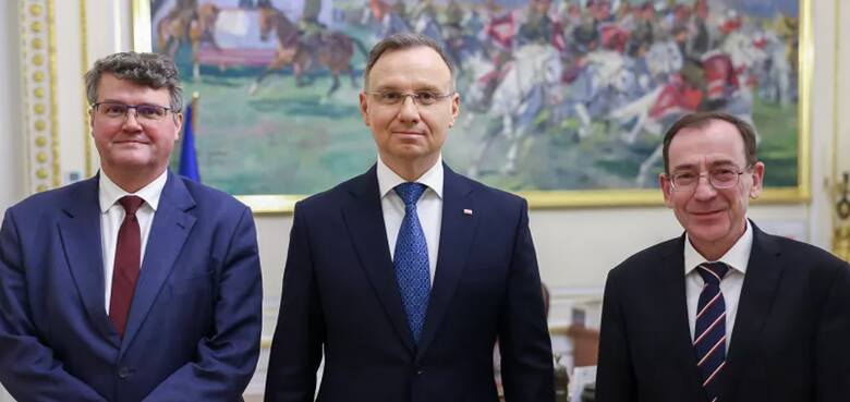 Prezydent Duda zaprosił posłów Kamińskiego i Wąsika do Pałacu Prezydenckiego