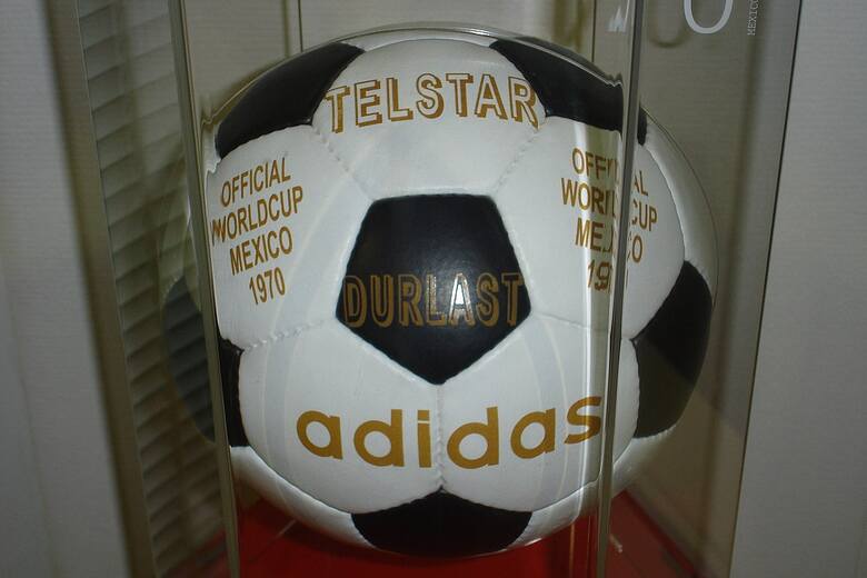 Piłka Telstar z MŚ w Meksyku z 1970 r.