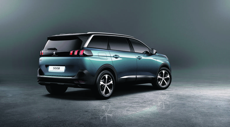 Peugeot zmienił model 5008 z vana na SUV-a