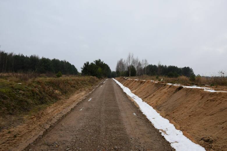 Mieszkańcy Małyszyna od niedawna mają do dyspozycji odbudowaną drogę prowadzącą do gruntów rolnych