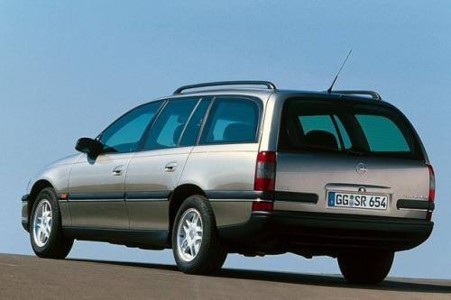 Fot. Opel: Wersja kombi to szczególnie duży pojazd z bagażnikiem 540 l.