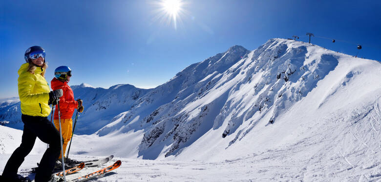 - Startujemy 11 grudnia na północnych stokach - zaznacza Jiří Trumpeš, dyrektor ośrodka Jasna - Chopok. Chopok, najważniejsza narciarska góra Słowacji,