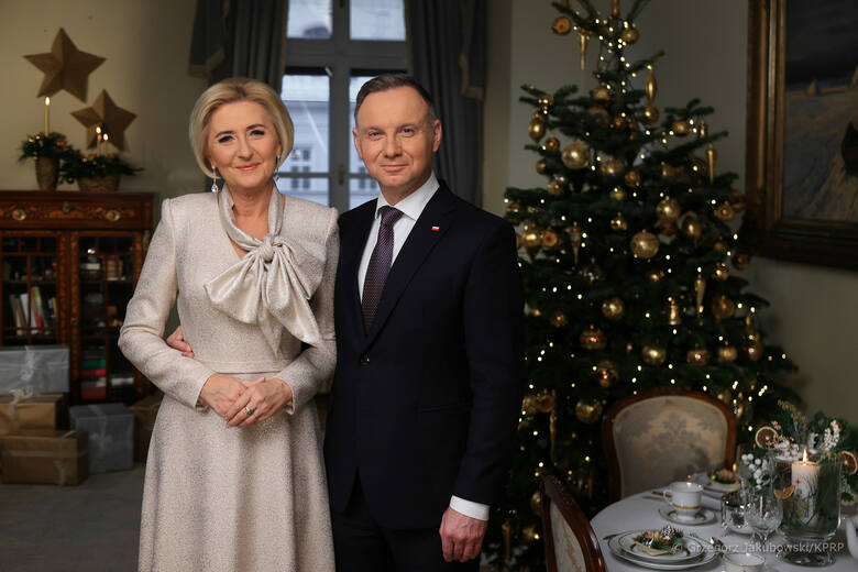 Andrzej Duda i Agata Kornhauser-Duda złożyli życzenia z okazji świąt Bożego Narodzenia.
