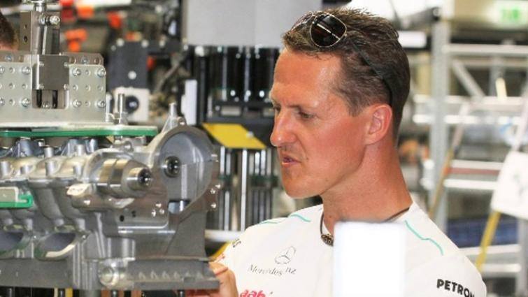 Michael Schumacher w grudniu ubiegłego roku miał wypadek na nartach, po którym zapadł w śpiączkę