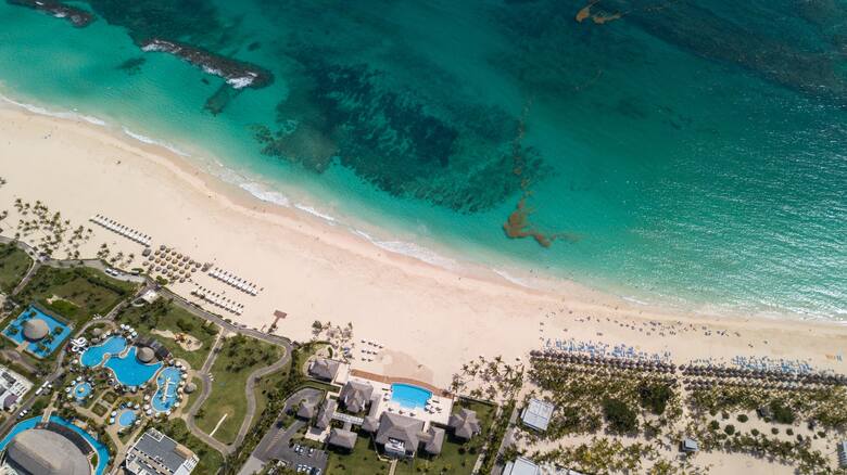 W Punta Cana znajduje się najwięcej hoteli i niemal każdy ma wydzielony kawałek plaży tylko dla swoich gości. Punta Cana i Playa Bavaro to idealne miejsce