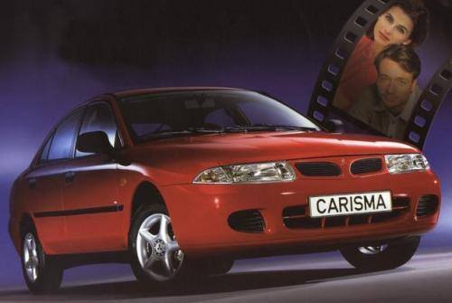 Fot. Mistubishi: Mitsubishi Carisma był produkowany w fabryce w Holandii. Na zdjęciu model z 1997 r., w którym wprowadzono do produkcji silnik z bezpośrednim