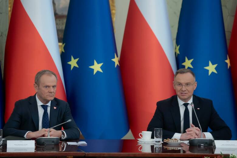 Premier Donald Tusk i prezydent Andrzej Duda polecą do USA. Wcześniej odbędzie się spotkanie Rady Bezpieczeństwa Narodowego.