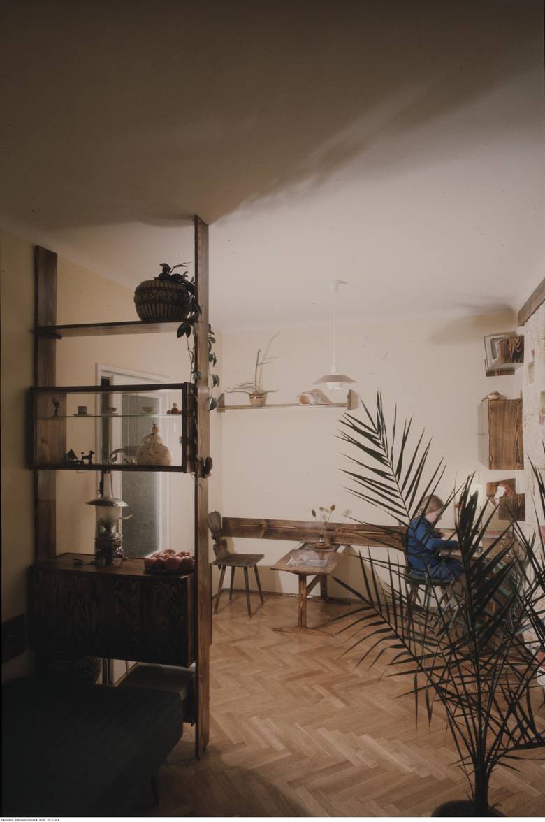Jak wyglądały mieszkania w PRL? Czy ich wystrój wciąż jest modny? Zobacz wyjątkowe zdjęcia
