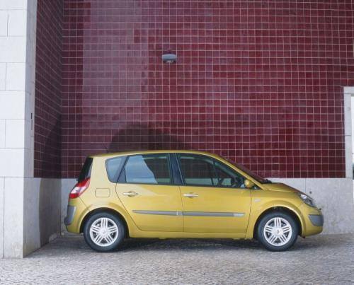 Fot. Renault: Renault Scenic – pierwszy europejski minivan.