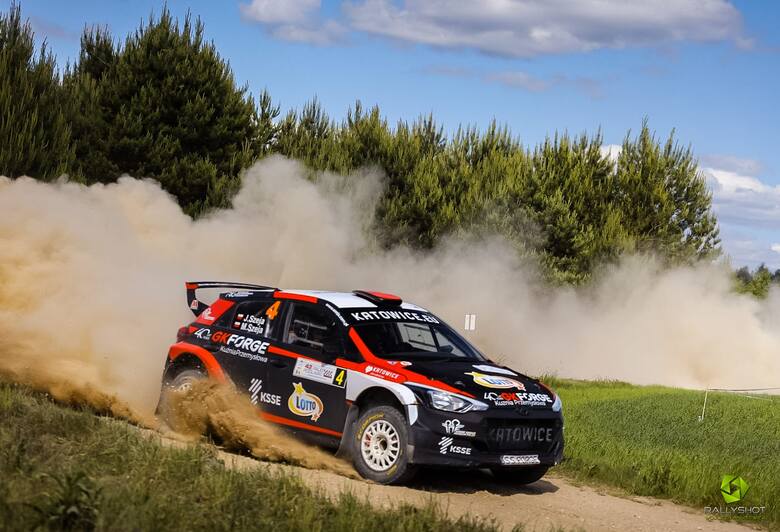 Jarosław i Marcin Szejowie zajęli 3. miejsce w 42. Rajdzie Podlaskim! Dla załogi GK Forge LOTTO Rally Team jest to historyczny wynik i pierwsze podium