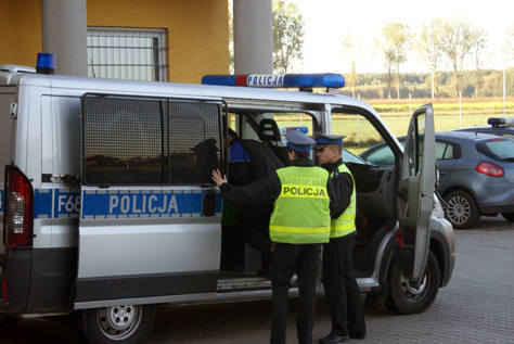 W Wieruszowie policjanci zatrzymali czterech działaczy tamtejszego klubu sportowego Prosna.