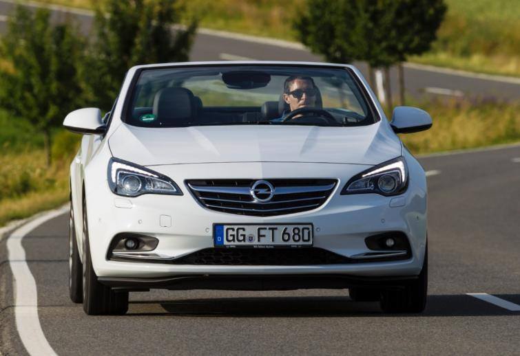 Nowy Opel Cascada (ZDJĘCIA)