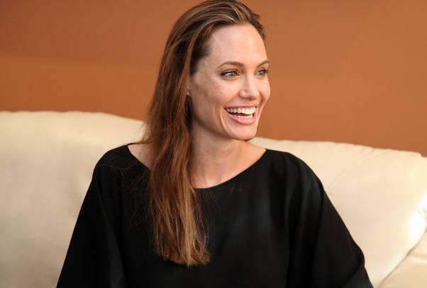 Angelina Jolie, rak jajnika, testy genetyczne BRCA1 i BRCA2