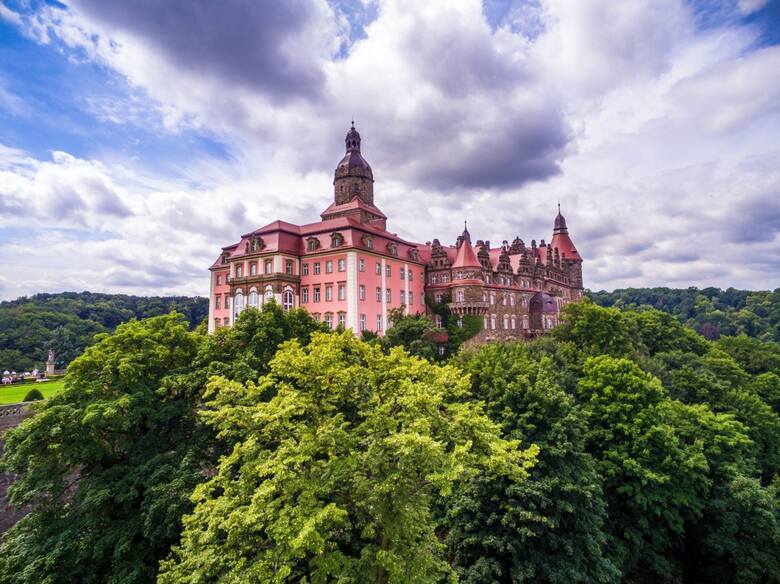 Zamek Książ nazywany był "Kluczem do Śląska" z powodu swego strategicznego położenia.