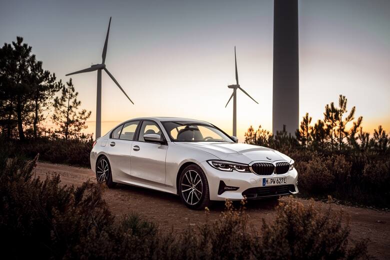 Do końca 2021 roku BMW Group zamierza mieć już na drogach ponad milion zelektryfikowanych modeli. Fot. BMW