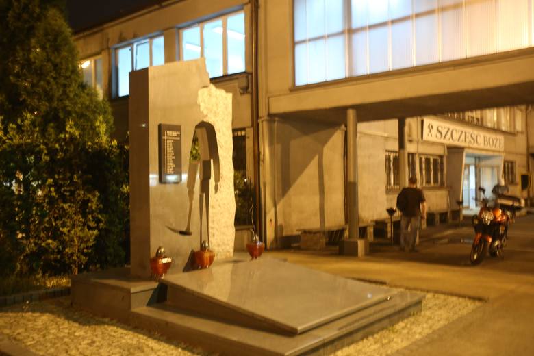 Pomnik ofiar tragicznej katastrofy w kopalni Wujek Śląsk