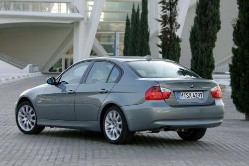 Fot. BMW: Wygląda na to, że wysokoprężny silnik o pojemności 2 l i mocy 163 KM to jedna z lepszych konstrukcji – wyróżnia się wysoką kulturą pracy.