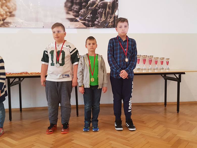 Osiemnaście medali dla Piątki podczas Mistrzostw Województwa Łódzkiego [ZDJĘCIA]
