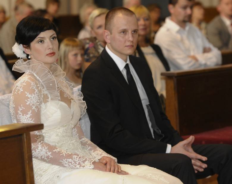 Jakub i Olga pobrali się rok temu. Wkrótce zostają rodzicami.