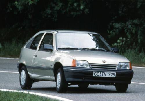 Fot. Opel: Kadett to sukces Opla – zwyciężył w 1985 r.