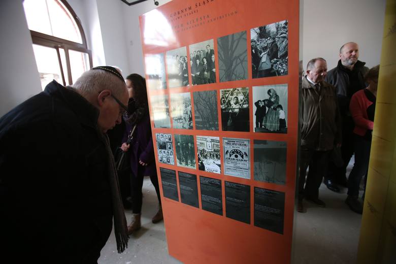 Zdjęcia społeczności żydowskiej, są m.in. w gliwickim Domu Przedpogrzebowym