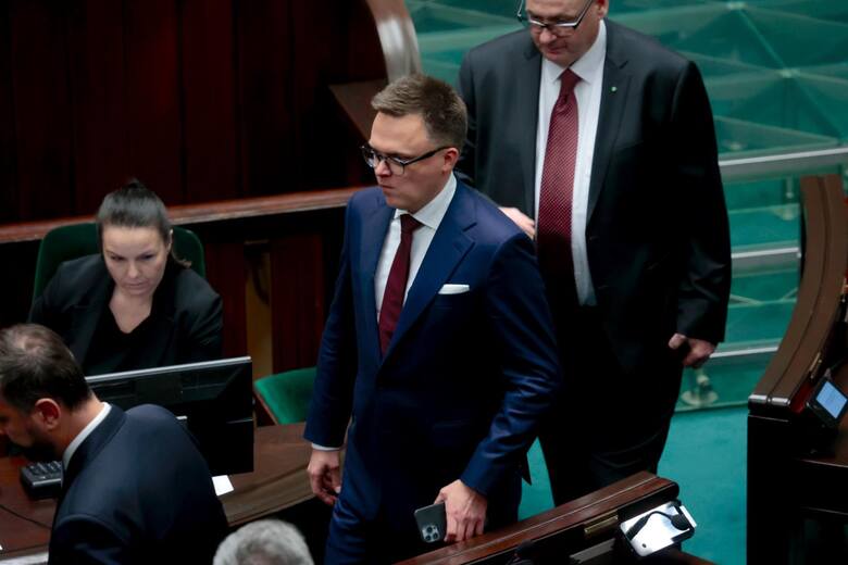 Szymon Hołownia został wybrany nowym Marszałkiem Sejmu.