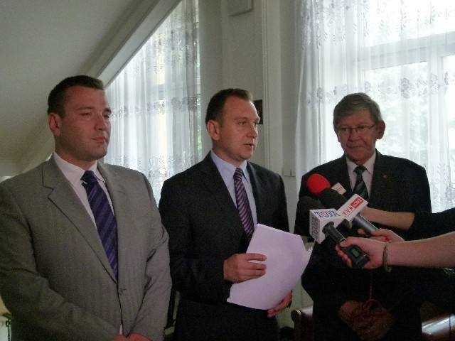 Radni SLD Tomasz Trela, Piotr Bors i Władysław Skwarka skrytykowali projekt polityki mieszkaniowej Łodzi przygotowany przez władze miasta. 