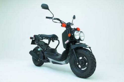 Fot. Honda: Rynkowa nowość - Honda Zoomer – to nowe spojrzenie na skuter.