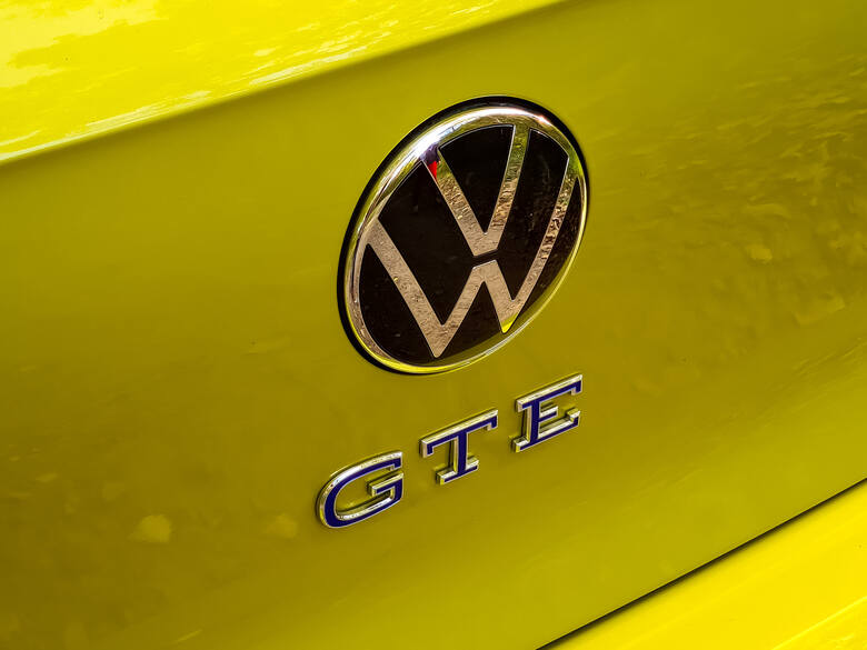 Jeśli z rynku zniknie Volkswagen GTI w takiej formie, w jakiej można go kupić obecnie – z 2.0 TSI o mocy 245 KM – czy model GTE, który ma co prawda taką