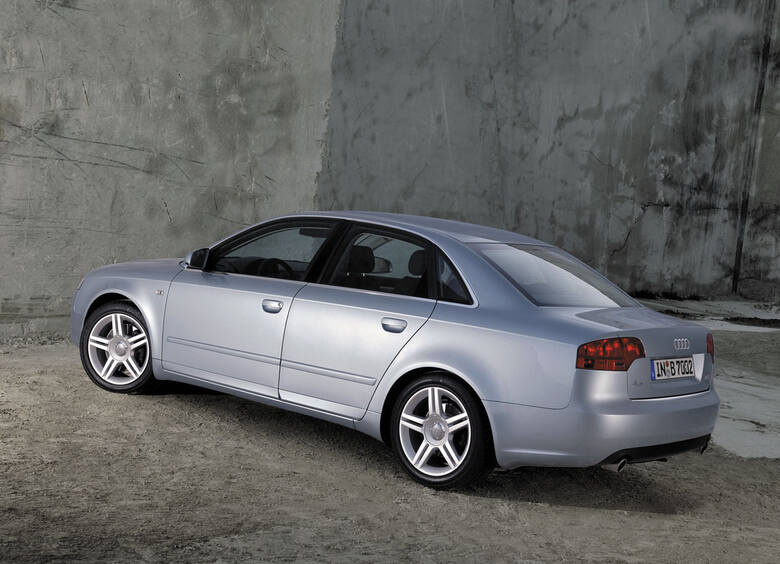 2004 Audi A4 Fot: Audi