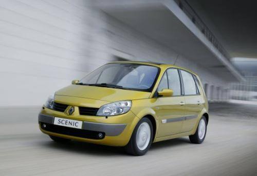 Fot. Renault: Renault Scenic ma mniej przestronne wnętrze od Toyoty Corolli Verso.