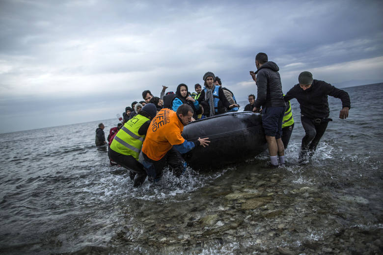 Uchodźcy na wyspie Lesbos.