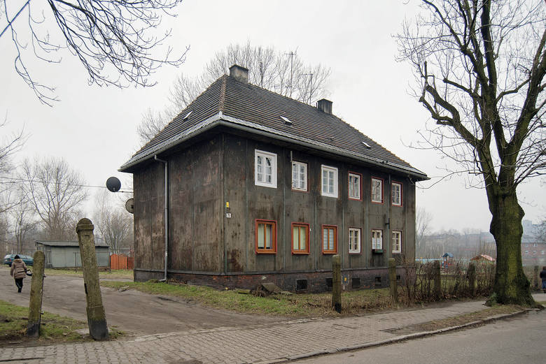 Iron house.Upper Silesia is a region which for many years relied on heavy industry: coal mining and steelworks. Steel was used not only in industry,