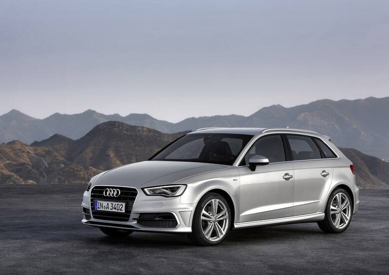 Audi A3 to bardzo popularny model na naszym rynku. Dla wielu to ciekawsza alternatywa dla Golfa, gwarantująca nieco więcej prestiżu w podobnej cenie,