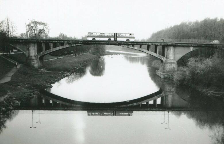 Most na Sole, lata 80 ub. wieku, od 1989 roku nosi nazwę Piastowski