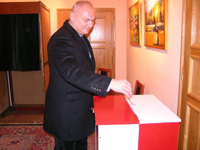 Były prezydent Skierniewic Leszek Trębski zapewnia, że nie ma poczucia porażki, bo lepiej czuje się w pracy samorządowej